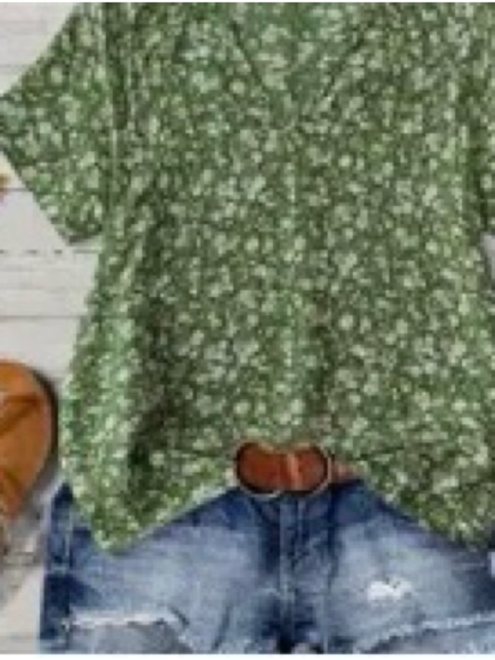 Green Floral Short-Sleeve Blouse